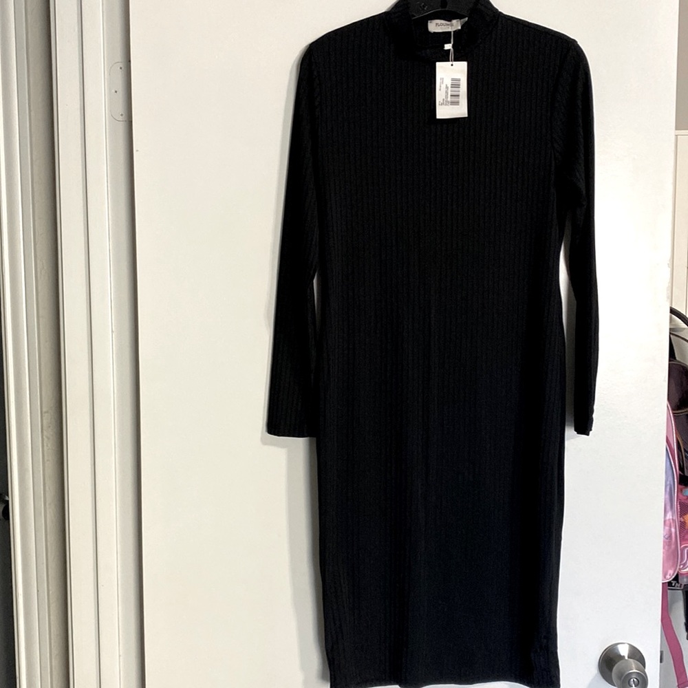 Flounce dress